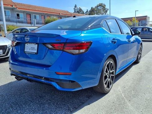 Used 2024 Nissan Sentra SR w/ SR Premium Package FWD image 22