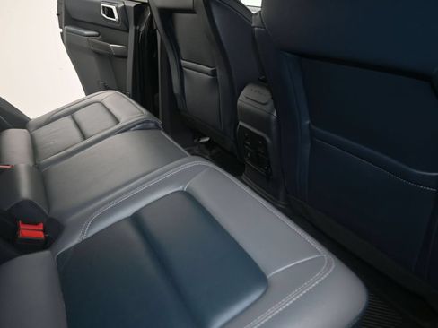 Used 2024 Ford Bronco Outer Banks AWD/4WD image 12