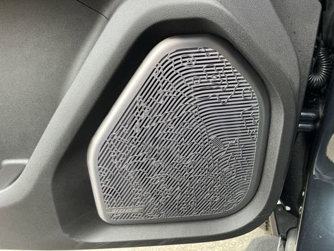 New 2026 GMC Hummer EV 4x4 Crew Cab image 58