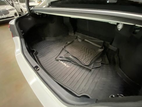 Used 2021 Toyota Camry XSE FWD image 18