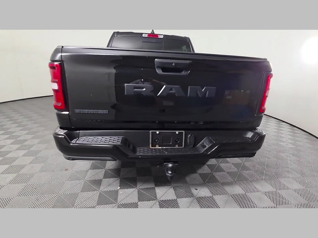 Used 2025 RAM 1500 Big Horn RWD image 41