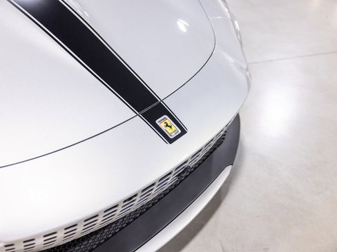 Used 2024 Ferrari Roma image 24
