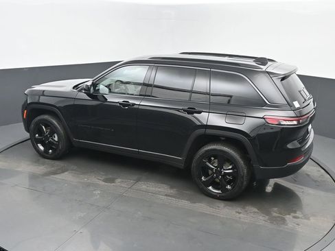 New 2026 Jeep Grand Cherokee Limited image 41