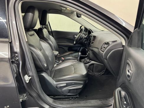 Used 2021 Jeep Compass Limited AWD/4WD image 28