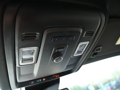 Used 2023 Chevrolet Tahoe LT image 37