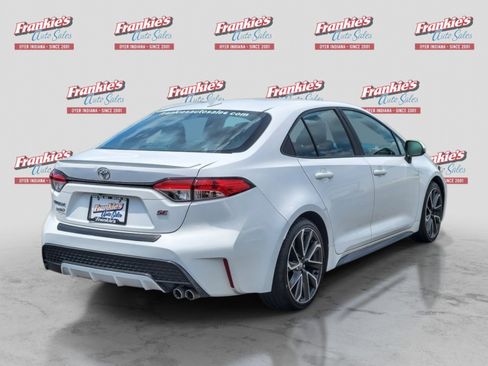 Used 2020 Toyota Corolla SE w/ SE Premium Package FWD image 5
