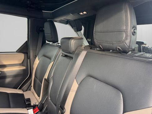 Certified 2023 Ford Bronco Wildtrak image 13