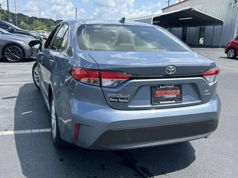 New 2026 Toyota Corolla LE w/ LE Premium Package FWD image 5