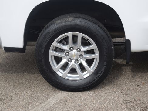 Used 2020 Chevrolet Silverado 1500 LTZ w/ LTZ Plus Package image 27