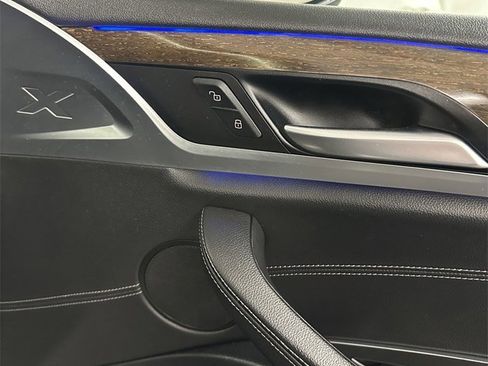 Used 2018 BMW X3 xDrive30i image 36