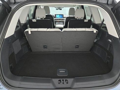 New 2026 Lincoln Aviator 2WD image 18