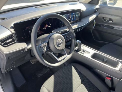 New 2026 Nissan Kicks S image 12