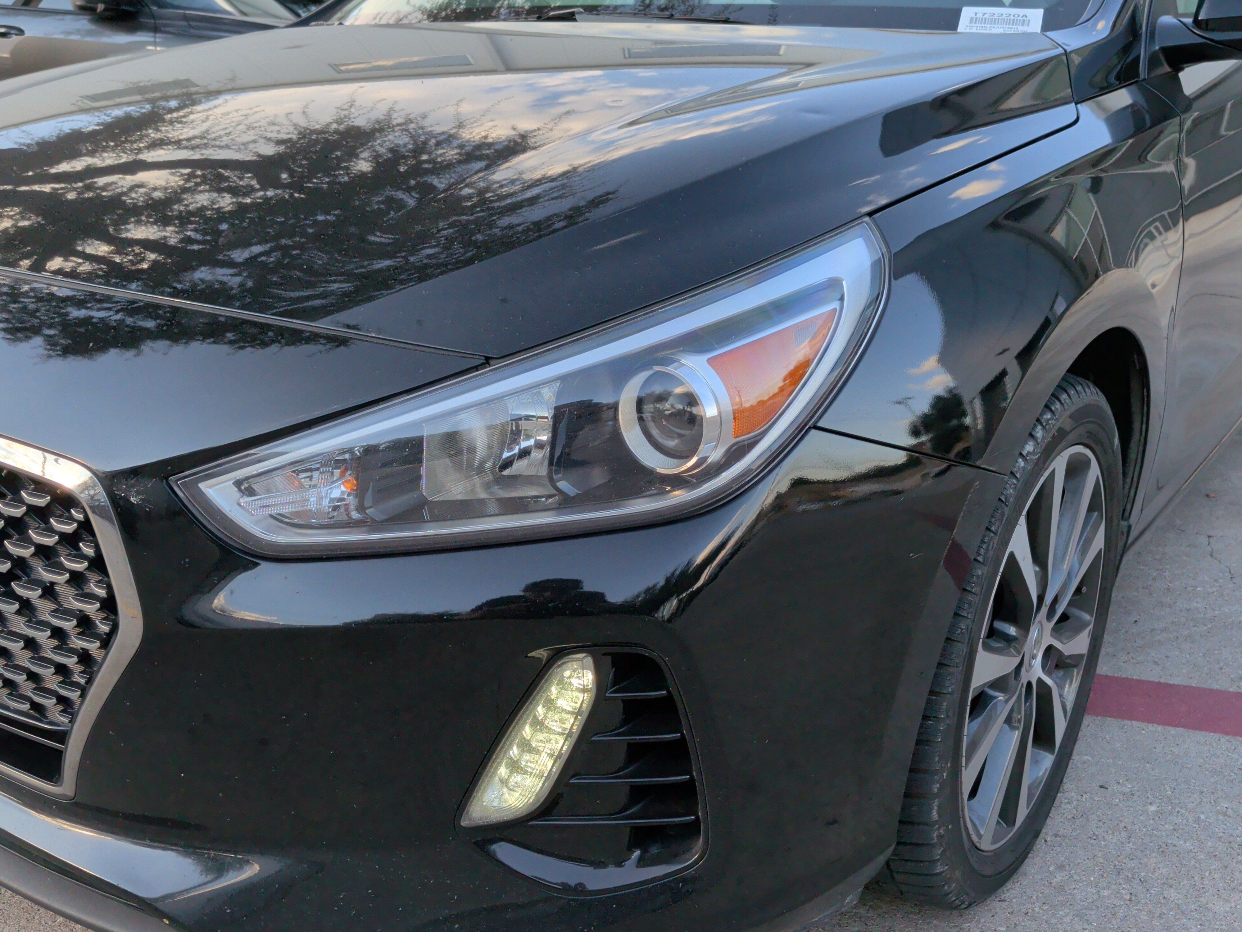 Used 2018 Hyundai Elantra GT FWD image 6