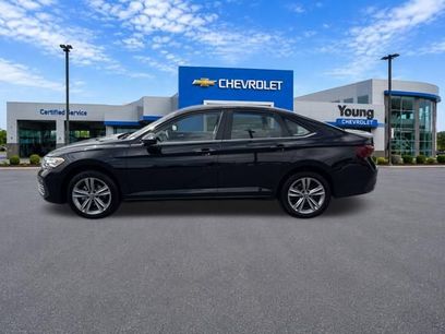 Used 2024 Volkswagen Jetta SE