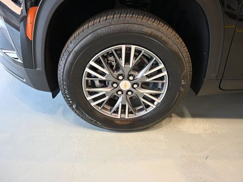 New 2026 Chevrolet Traverse LT w/ Driver Confidence Package image 26