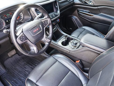 Used 2022 GMC Acadia AT4 image 8