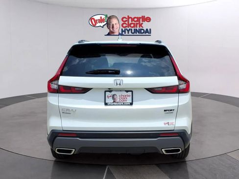 Used 2024 Honda CR-V Sport Touring image 4