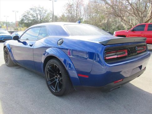 Used 2022 Dodge Challenger SRT Hellcat image 3