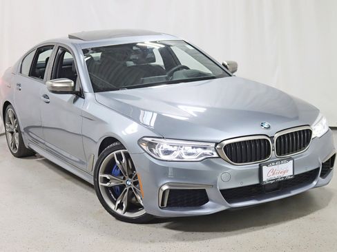 Used 2019 BMW M550i xDrive w/ Dynamic Handling Package image 6