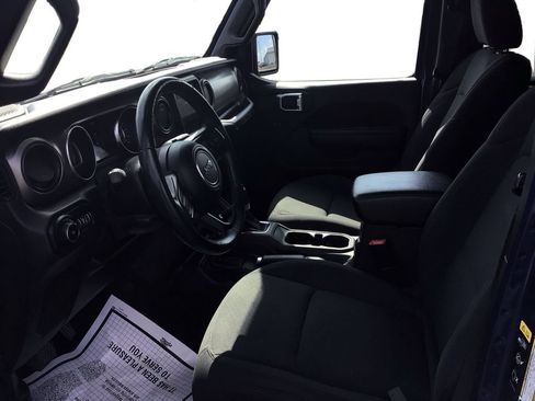 Used 2020 Jeep Wrangler Unlimited Sport S w/ Sun And Sound Package AWD/4WD image 6