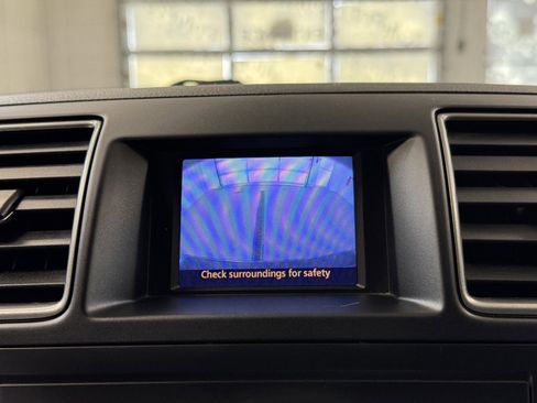 Used 2012 Toyota Highlander Limited image 41