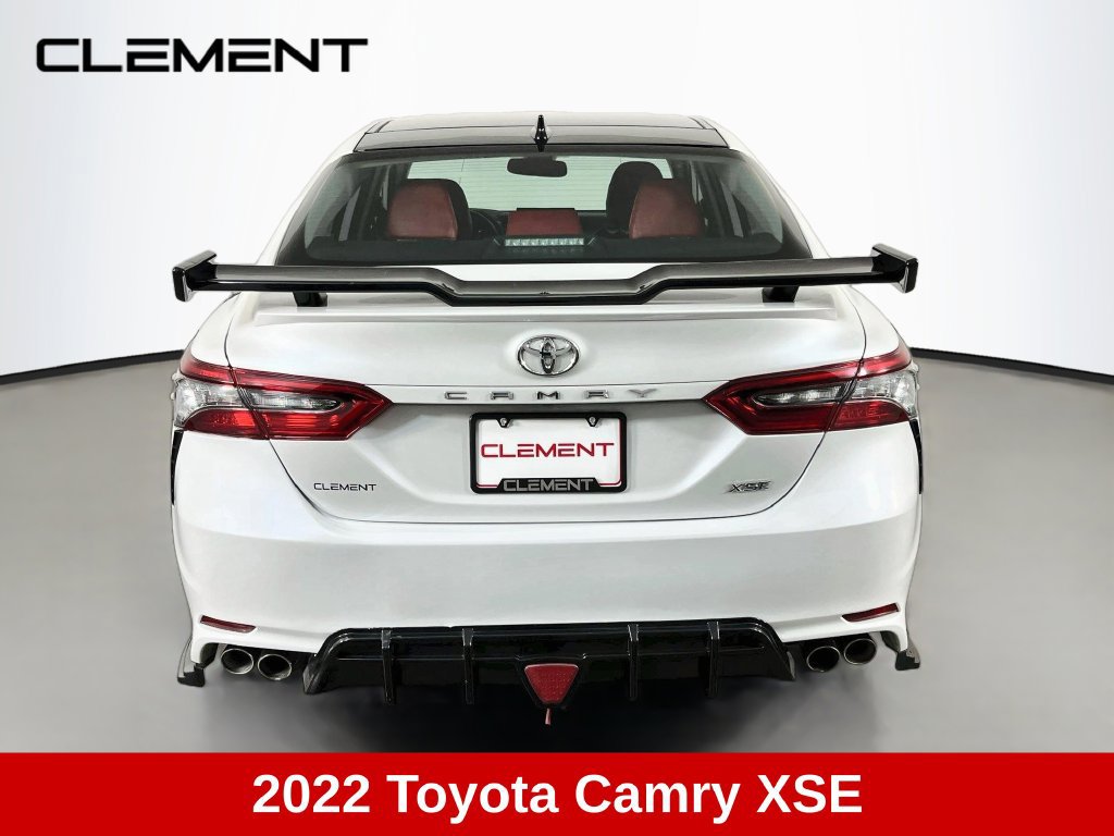 Used 2022 Toyota Camry XSE FWD image 8