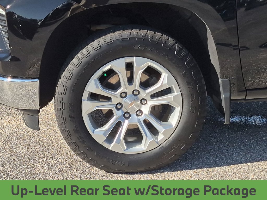 Used 2024 Chevrolet Silverado 1500 LTZ w/ LTZ Convenience Package II AWD/4WD image 12