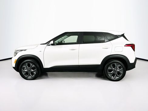 Used 2026 Kia Seltos LX AWD/4WD image 4