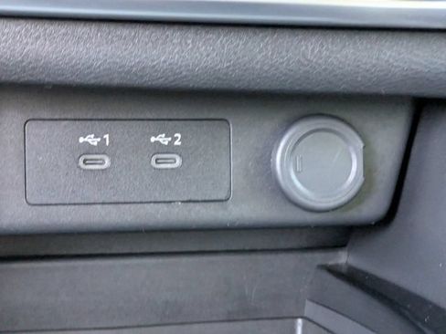 Used 2024 Nissan Rogue SV FWD image 27