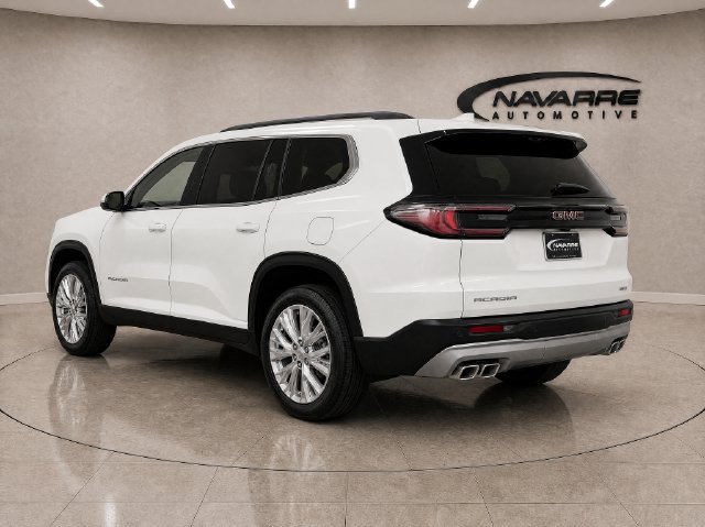 Used 2026 GMC Acadia Elevation w/ Elevation Premium Package FWD image 5