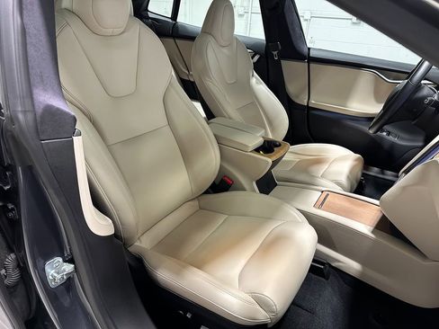 Used 2020 Tesla Model S Long Range image 11