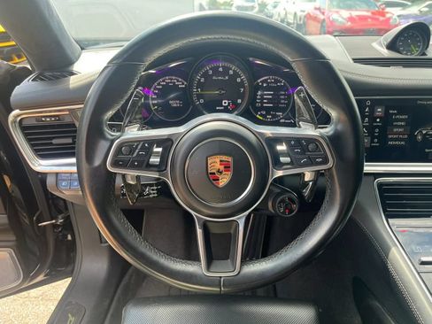 Used 2018 Porsche Panamera Turbo S AWD/4WD image 23