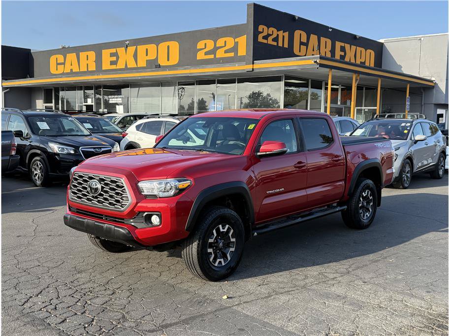 Used 2021 Toyota Tacoma TRD Off-Road AWD/4WD image 1
