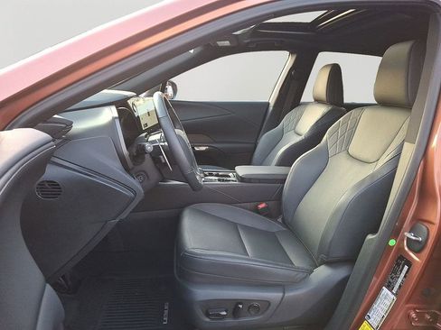 Used 2025 Lexus RX 350 Premium image 14