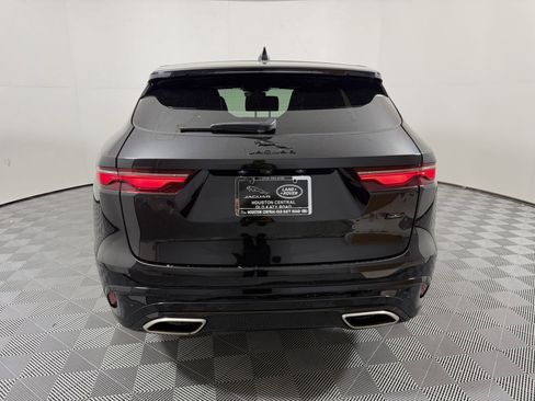 Used 2026 Jaguar F-PACE R-Dynamic S image 9