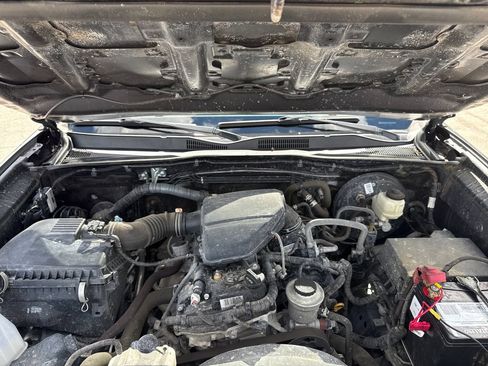 Used 2022 Toyota Tacoma SR w/ SR Convenience Package RWD image 25