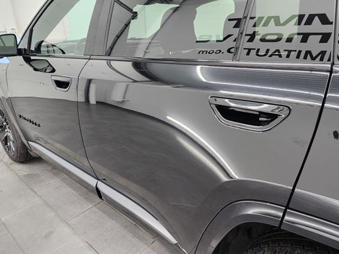 Used 2024 Jeep Wagoneer Launch Edition image 37