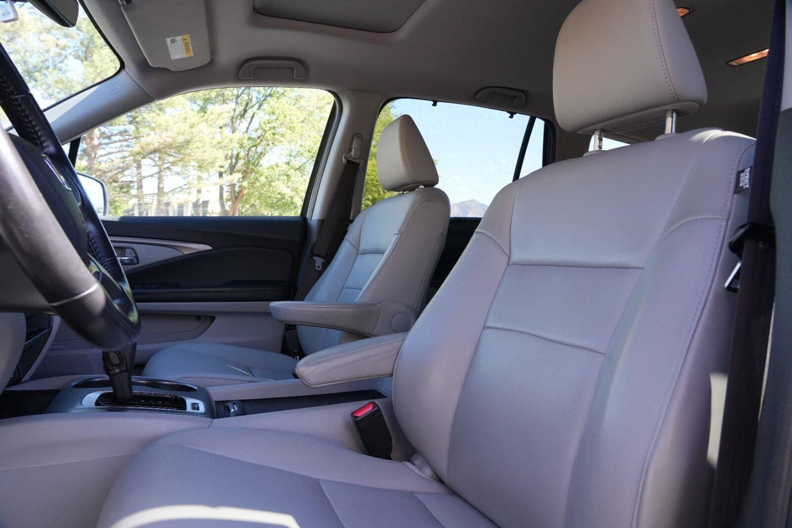Used 2020 Honda Pilot EX-L image 10