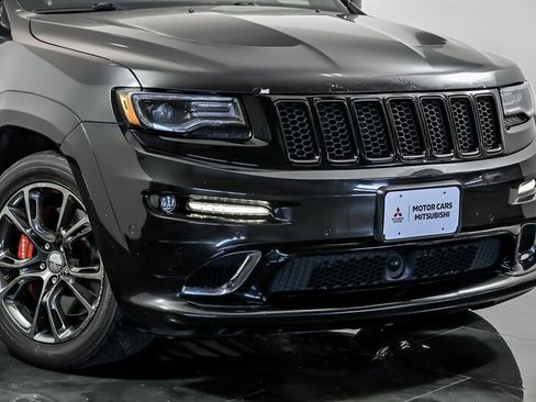 Used 2016 Jeep Grand Cherokee SRT AWD/4WD image 2