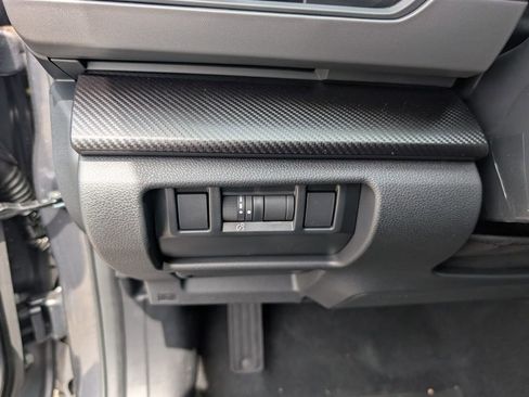 New 2025 Subaru Crosstrek 2.0i Premium image 18