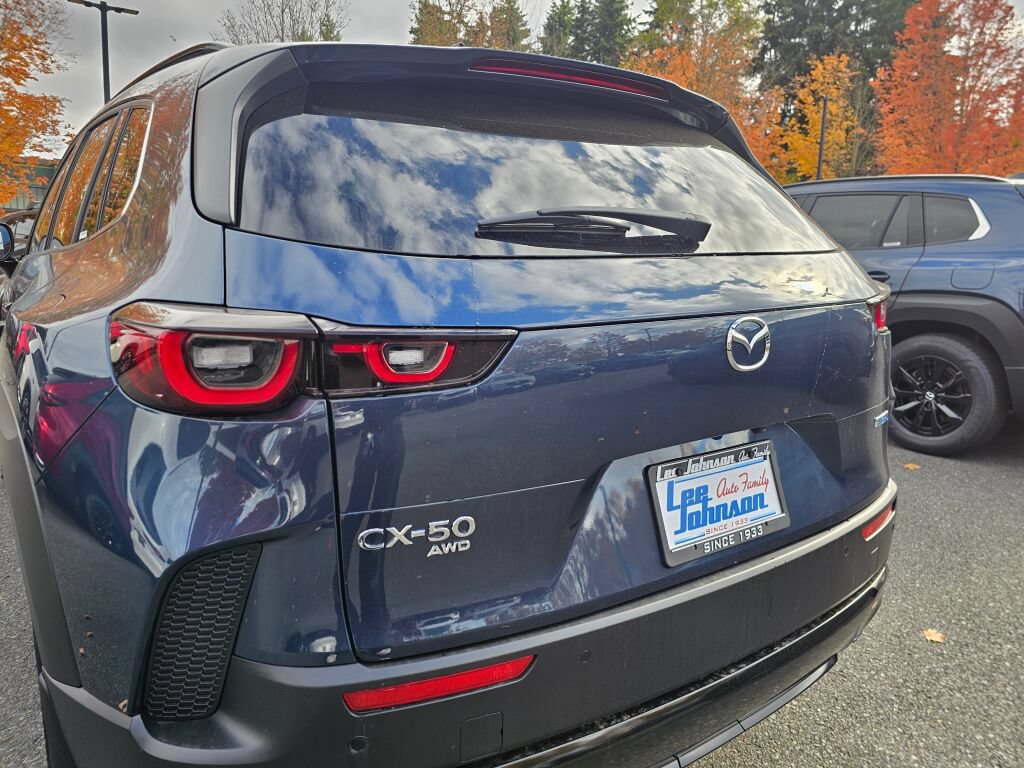 New 2026 MAZDA CX-50 AWD 2.5 Hybrid w/ Cargo Package image 28