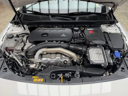 Used 2025 Mercedes-Benz CLA 250 4MATIC image 28