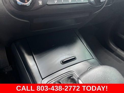 Used 2019 Kia Sorento FWD image 24