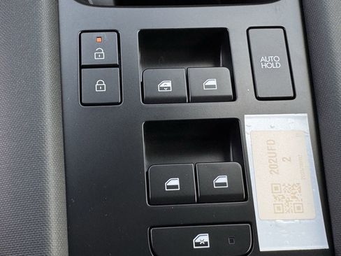 New 2025 Hyundai Ioniq 6 SE image 21