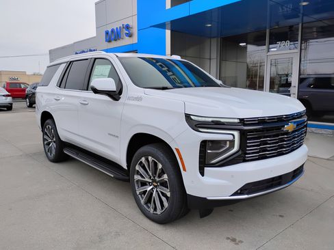 New 2026 Chevrolet Tahoe High Country w/ Sun And Tow Package AWD/4WD image 3