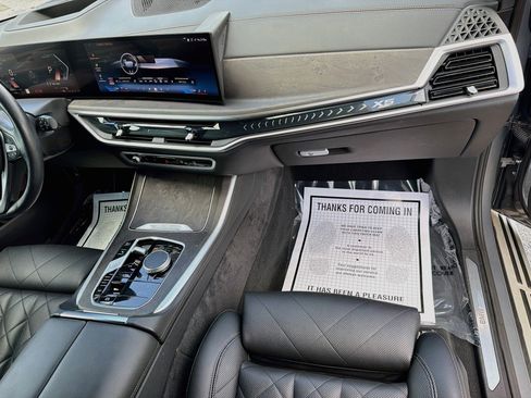 Used 2025 BMW X5 xDrive40i AWD/4WD image 18