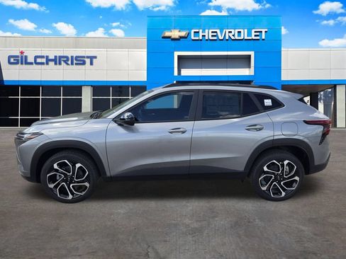 New 2026 Chevrolet Trax RS w/ Driver Confidence Package FWD image 5