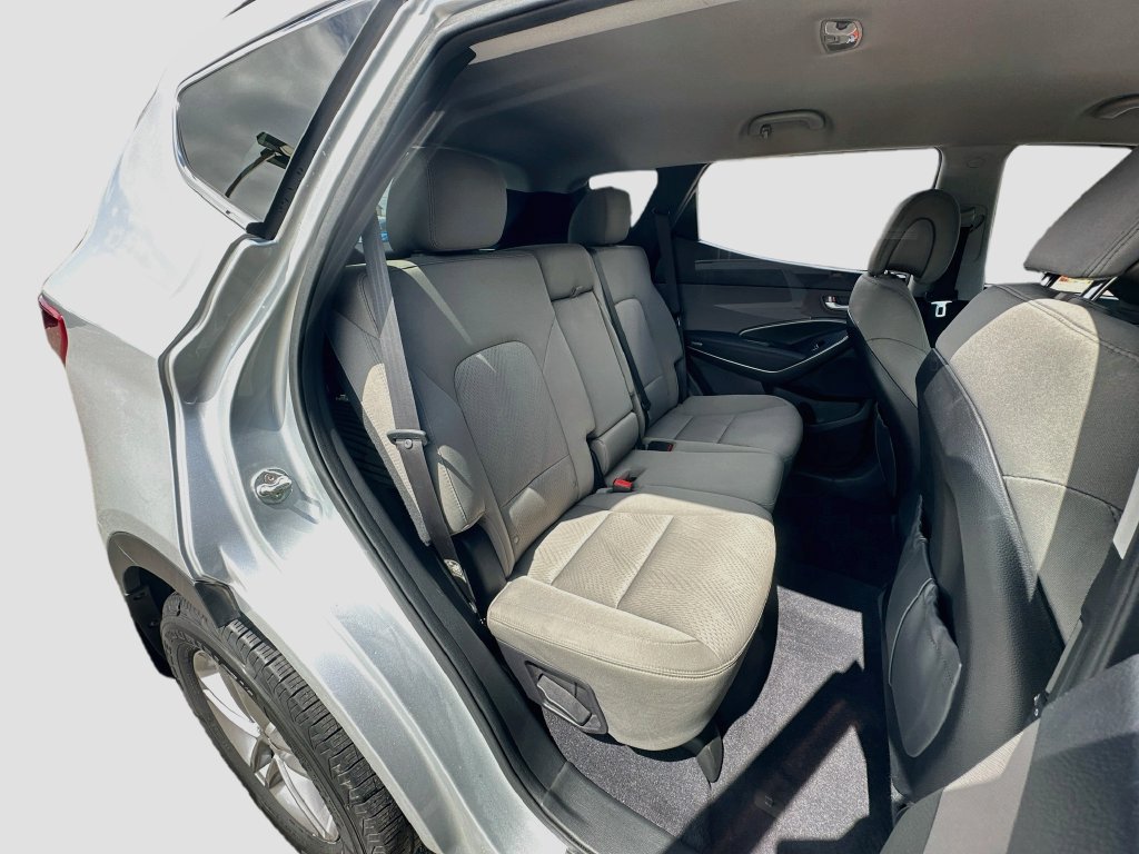Used 2018 Hyundai Santa Fe Sport w/ 2.4L Value Package 02 FWD image 25
