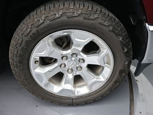 Used 2021 RAM 1500 Big Horn RWD image 9