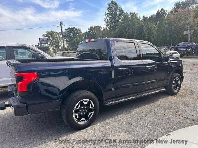 Used 2023 Ford F150 Lightning XLT AWD/4WD image 3